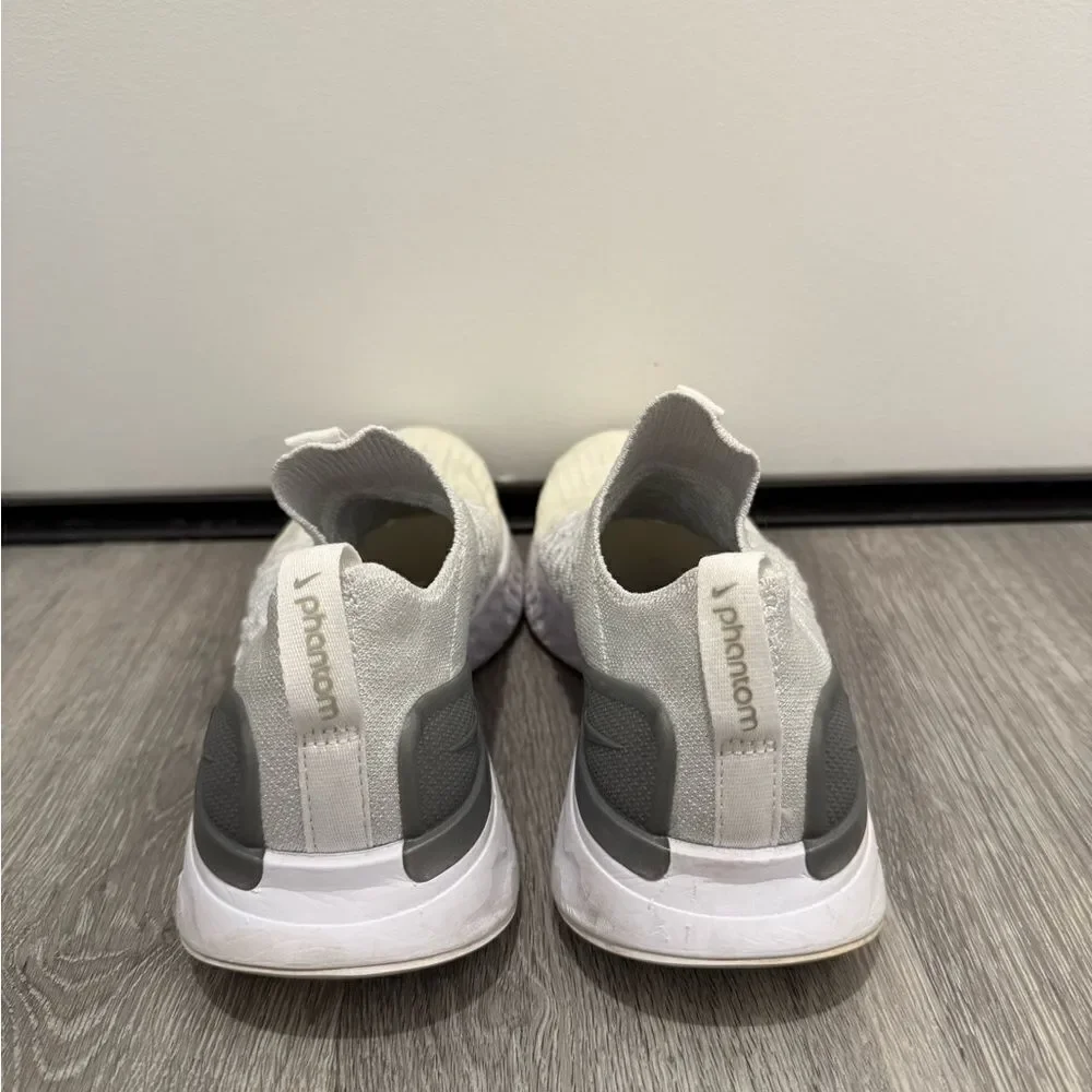 Nike White and Gray Flyknit Sneakers